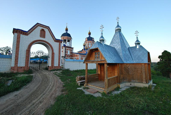 Жадовская Казанская Богородицкая пустынь
